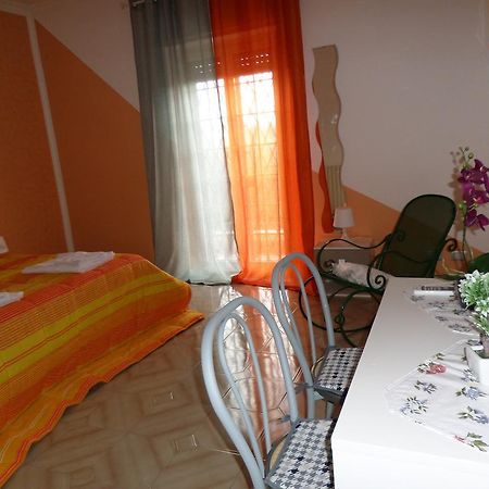 B&B Villino Lory Marino Dış mekan fotoğraf