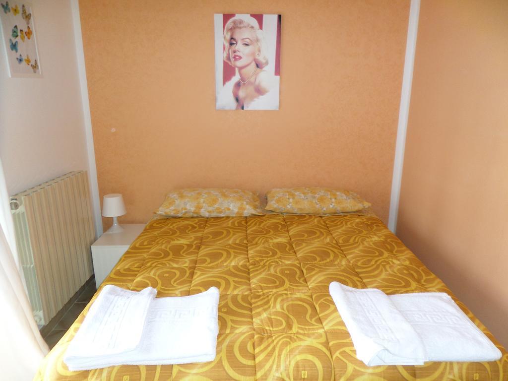 B&B Villino Lory Marino Oda fotoğraf