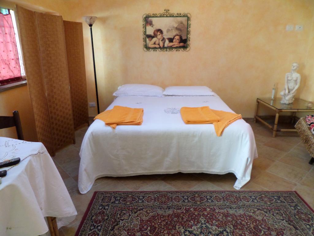 B&B Villino Lory Marino Oda fotoğraf